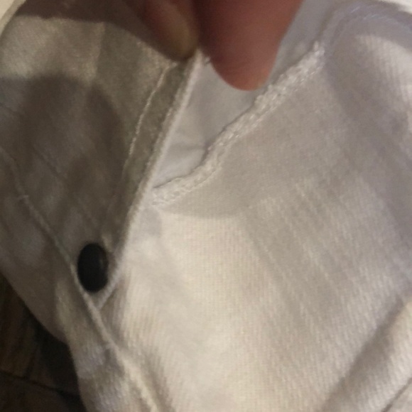 Shorts - Picture 6 of 8